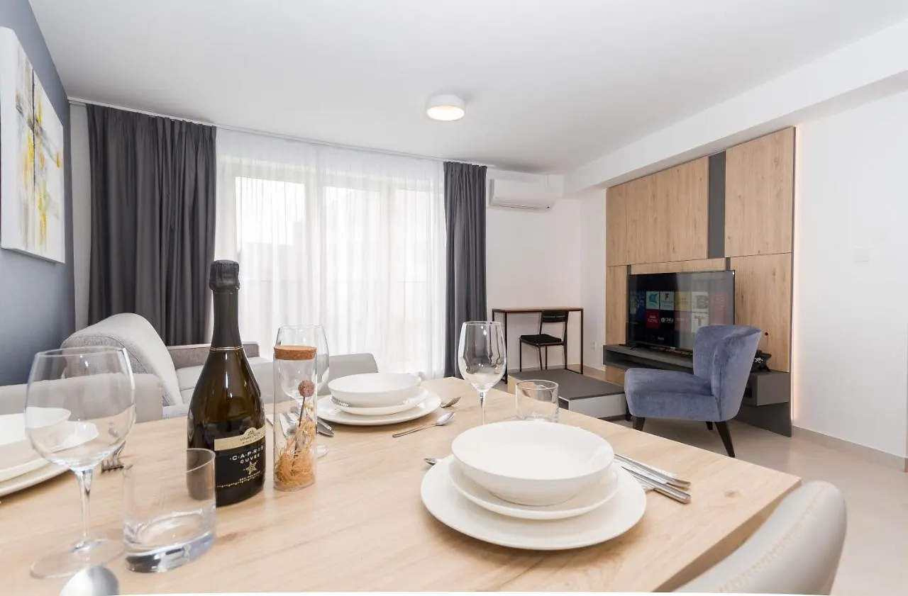 Apartment Garden Palace Umag Croatia